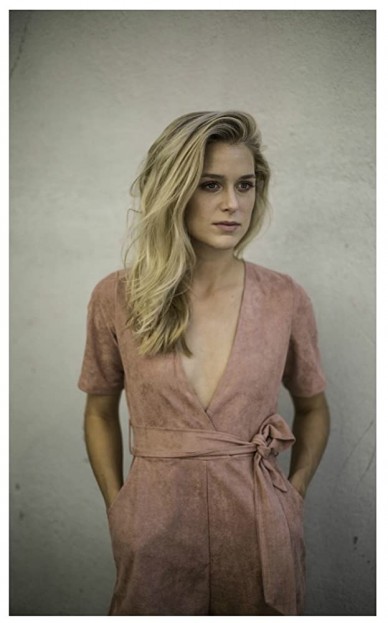 Lily Anne Harrison Fotoğrafı