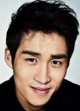 Lee Sun-Tae fotoğrafı