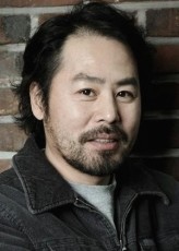 Park Gi-Ryoong fotoğrafı