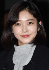 Hong Seung-Hee (i) fotoğrafı