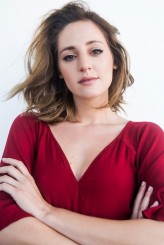 Alli Willow fotoğrafı