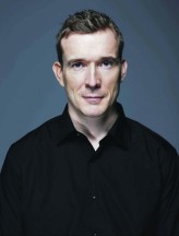 David Mitchell fotoğrafı