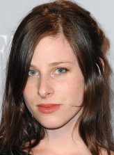 Sasha Spielberg fotoğrafı