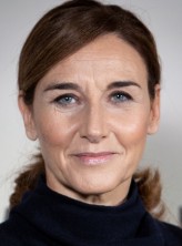 Mona Martínez fotoğrafı