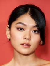 Momona Tamada fotoğrafı