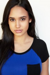 Emily Tosta fotoğrafı