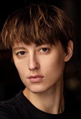 Julia Schunevitsch fotoğrafı