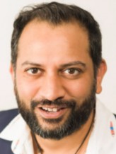 Anil Desai fotoğrafı