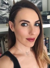 Zeynep Koltuk fotoğrafı