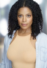 Dionne Gipson fotoğrafı