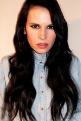 Krsy Fox fotoğrafı