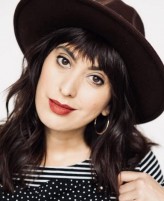 Anna Lamadrid fotoğrafı