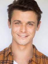 Adam Golledge fotoğrafı