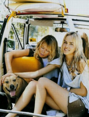 Isabel Lucas Fotoğrafı