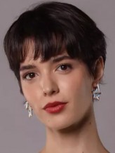 Yaprak Medine fotoğrafı