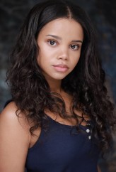 Elish Liburd fotoğrafı