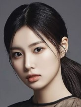 Kang Hyewon fotoğrafı