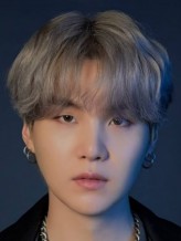 SUGA fotoğrafı