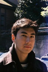 Alex Russell fotoğrafı