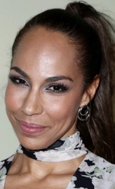 Amanda Brugel fotoğrafı