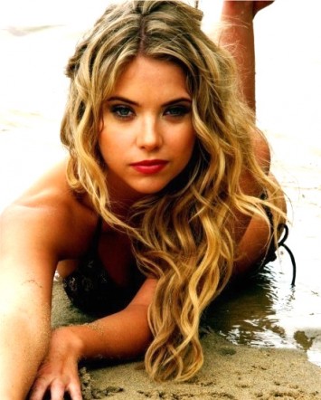 Ashley Benson Fotoğrafı