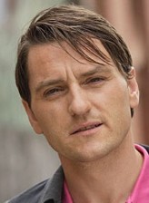 Lee Ross fotoğrafı