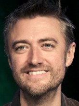 Sean Gunn fotoğrafı