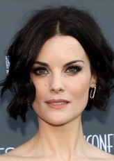 Jamie Alexander fotoğrafı