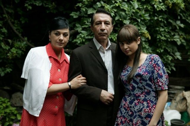 Öyle Bir Geçer Zaman Ki Fotoğrafı