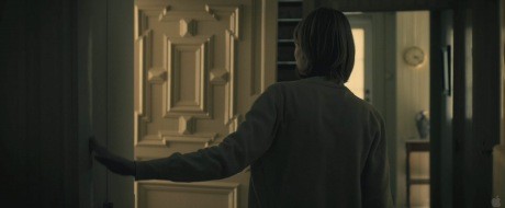 Ejderha Dövmeli Kız Fotoğrafı