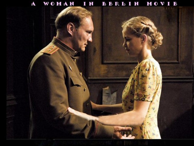 Berlin'de Bir Kadın Fotoğrafı