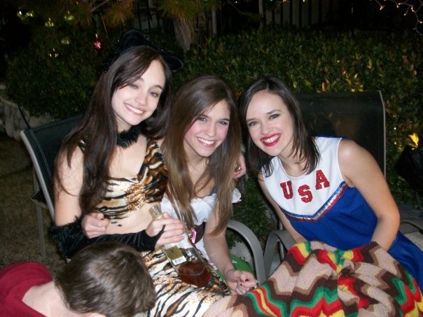 The High Schooler's Guide To College Parties fotoğrafı The High Schooler's Guide To College Parties fotoğrafı
