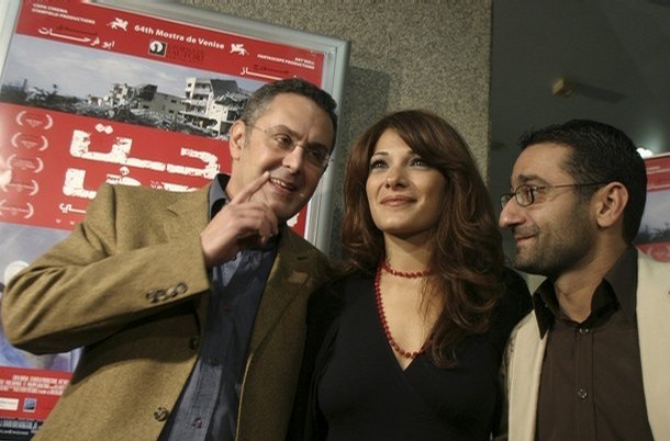 Bombalar Altında Fotoğrafı