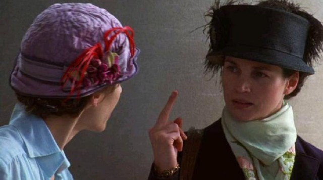 Demir Çeneli Melekler Fotoğrafı