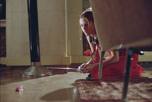 Yakala Şu Kızı Fotoğrafı