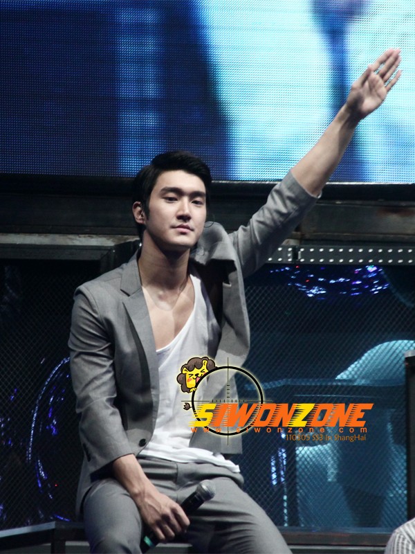 Supershow 3 3d Fotoğrafı