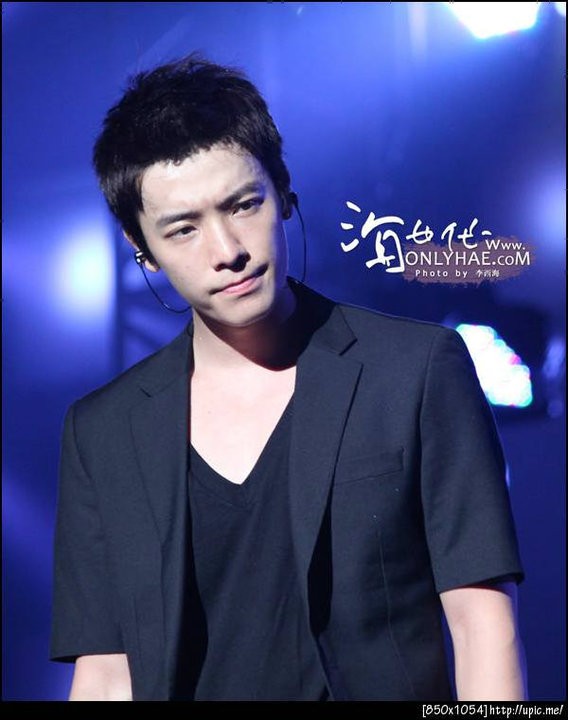 Supershow 3 3d Fotoğrafı