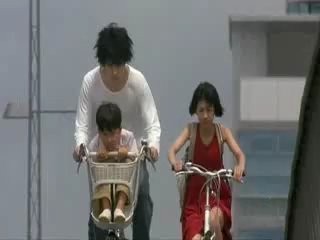 L: Change The World Fotoğrafı