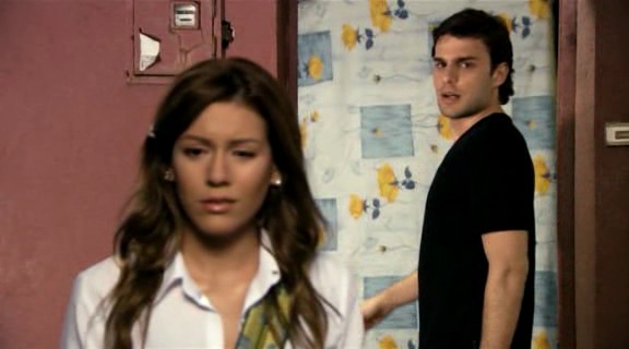 Ayakta Kal Fotoğrafı