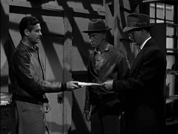 Saboteur Fotoğrafı