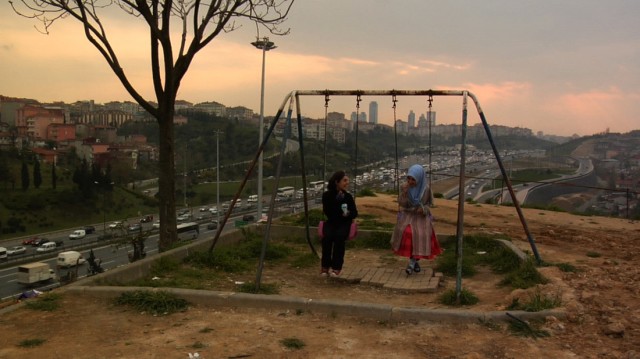 Overdrive: Istanbul In The New Millennium Fotoğrafı