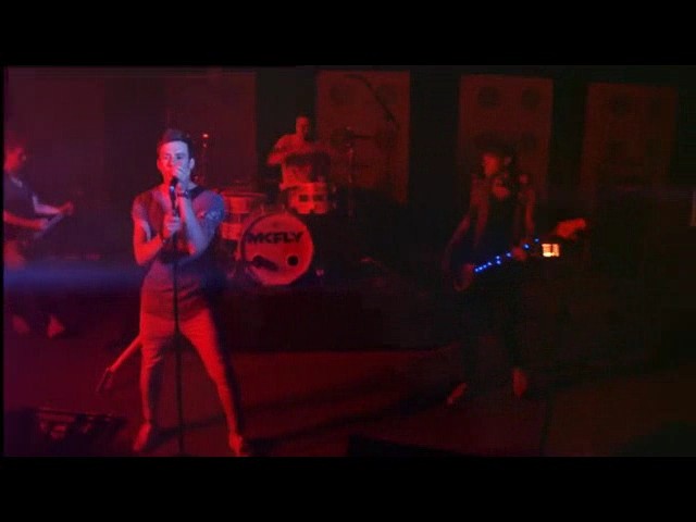 McFly Nowhere Left To Run Fotoğrafı