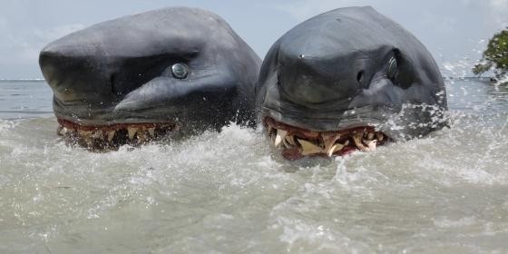 2-Headed Shark Attack Fotoğrafları 6