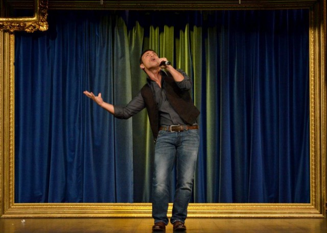 İnsanlar Alemi Fotoğrafı