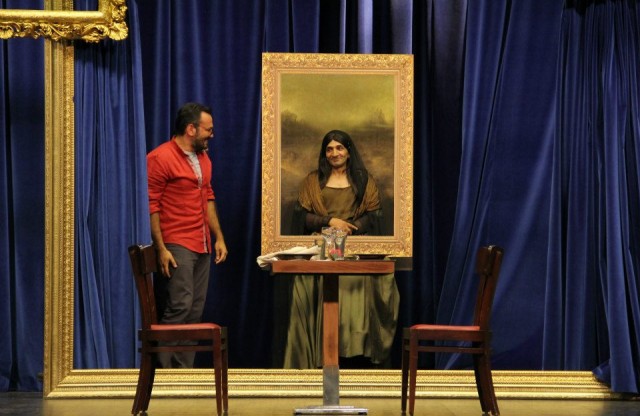 İnsanlar Alemi Fotoğrafı