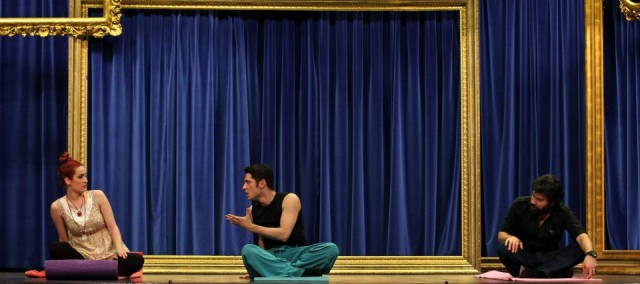 İnsanlar Alemi Fotoğrafı