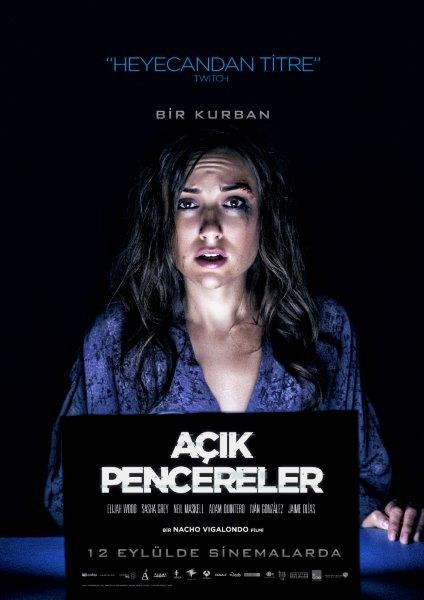 Açık Pencereler Fotoğrafı