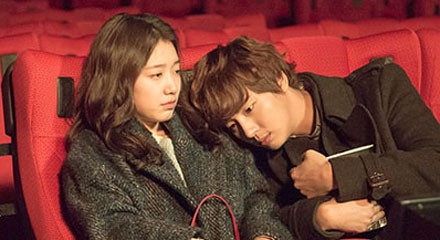 Flower Boy Next Door Fotoğrafı