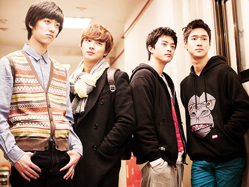 Flower Boy Next Door Fotoğrafı