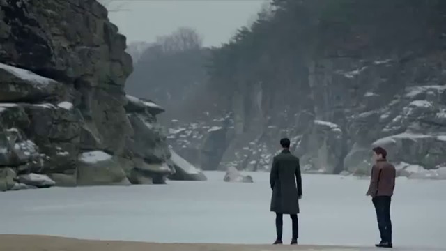 Wind Blows in Winter Fotoğrafı